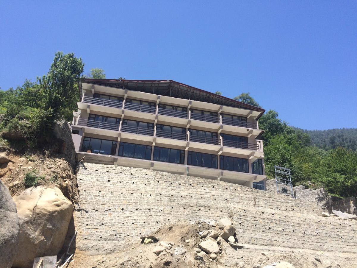 Hotel Green Tara Manāli Екстериор снимка
