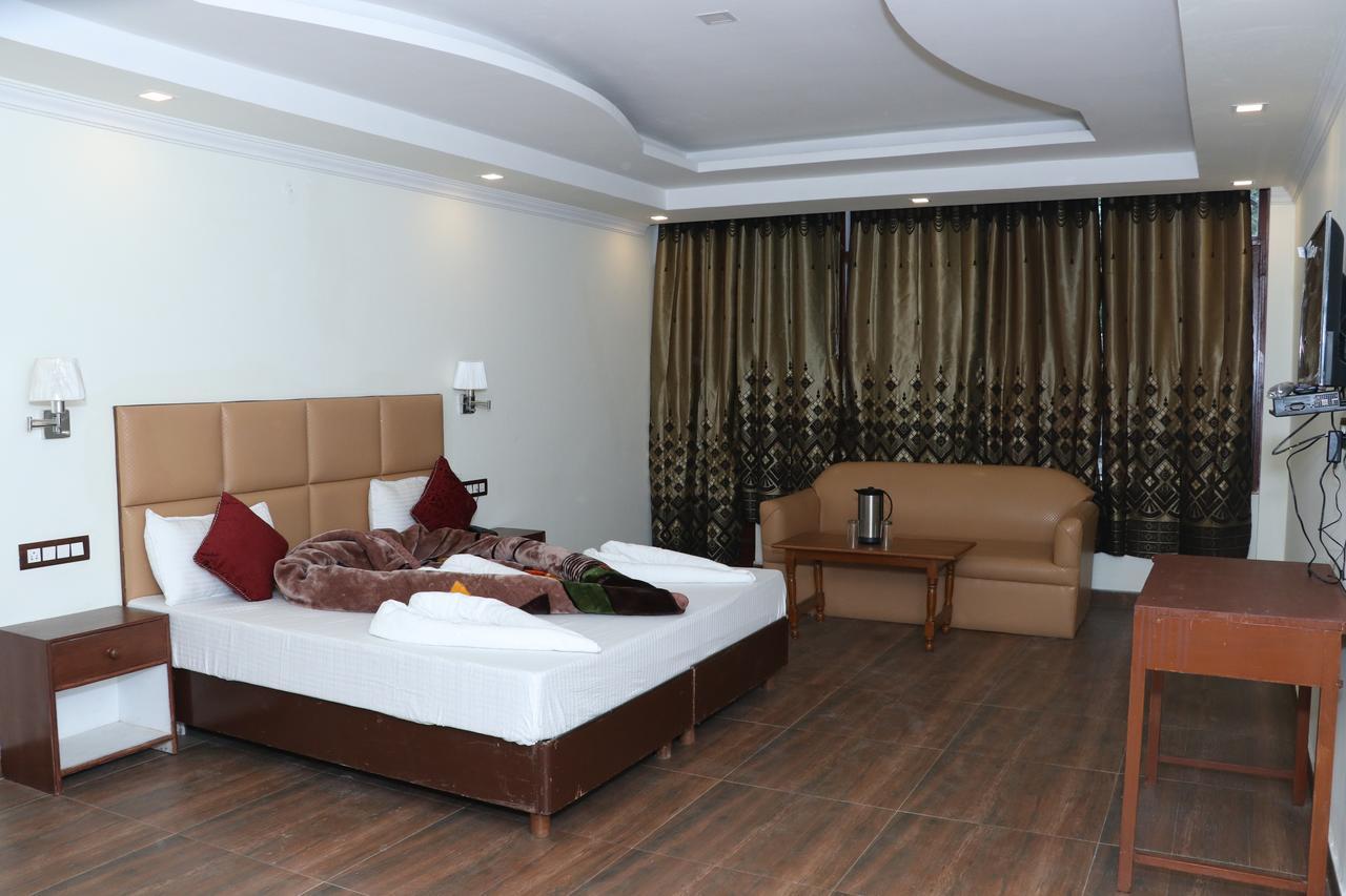 Hotel Green Tara Manāli Екстериор снимка